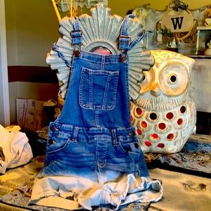 Justice girls denim bibs shorts size 14, two toned